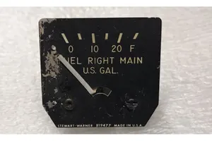 819477, Piper Aircraft Right Tank Fuel Quantity Cluster Gauge Indicator